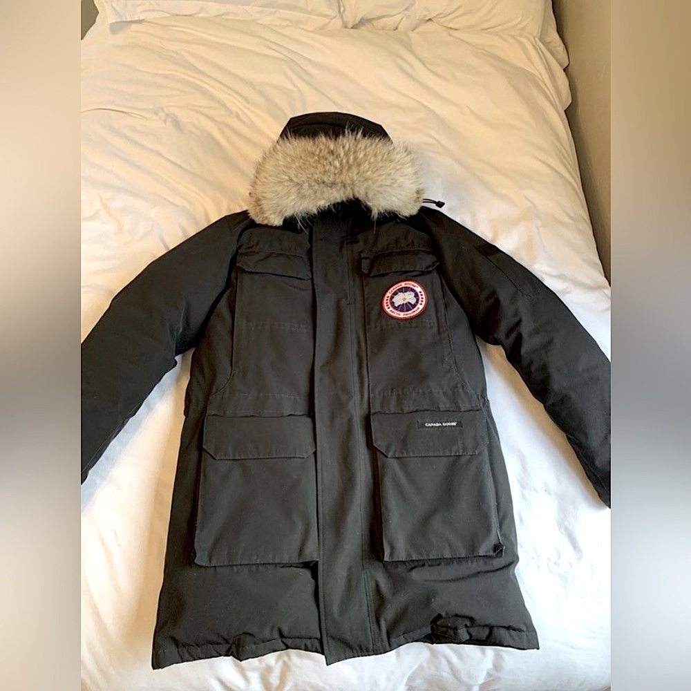 Canada Goose Expedition Parka (Large)
